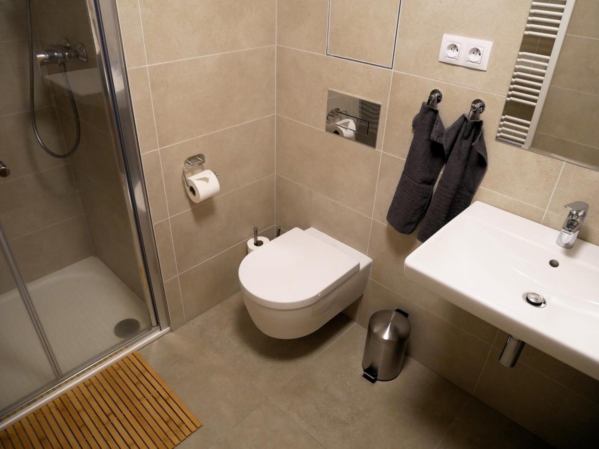 Charming With A Balcony In A Great Location Appartement *