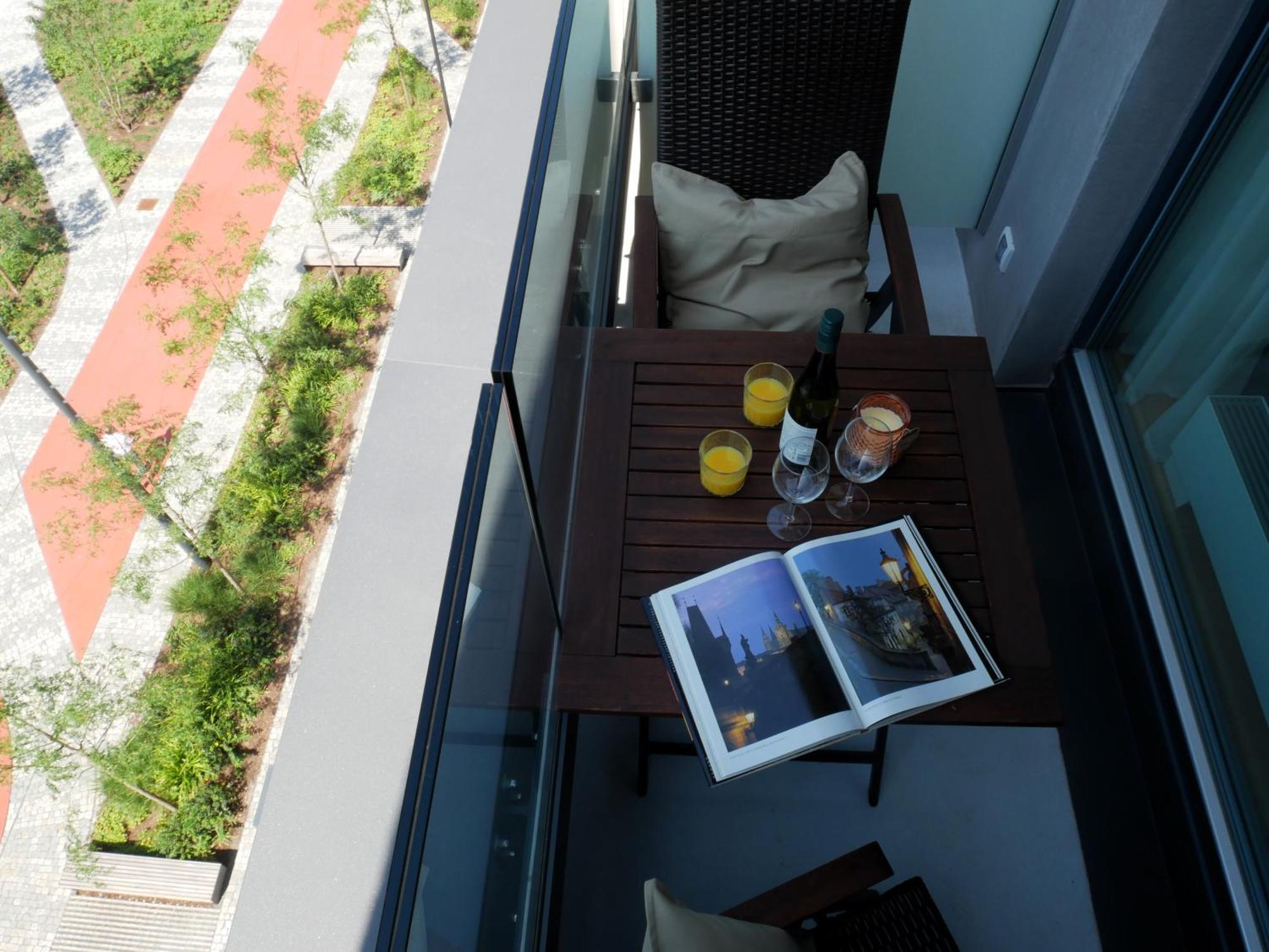 Charming With A Balcony In A Great Location Appartement